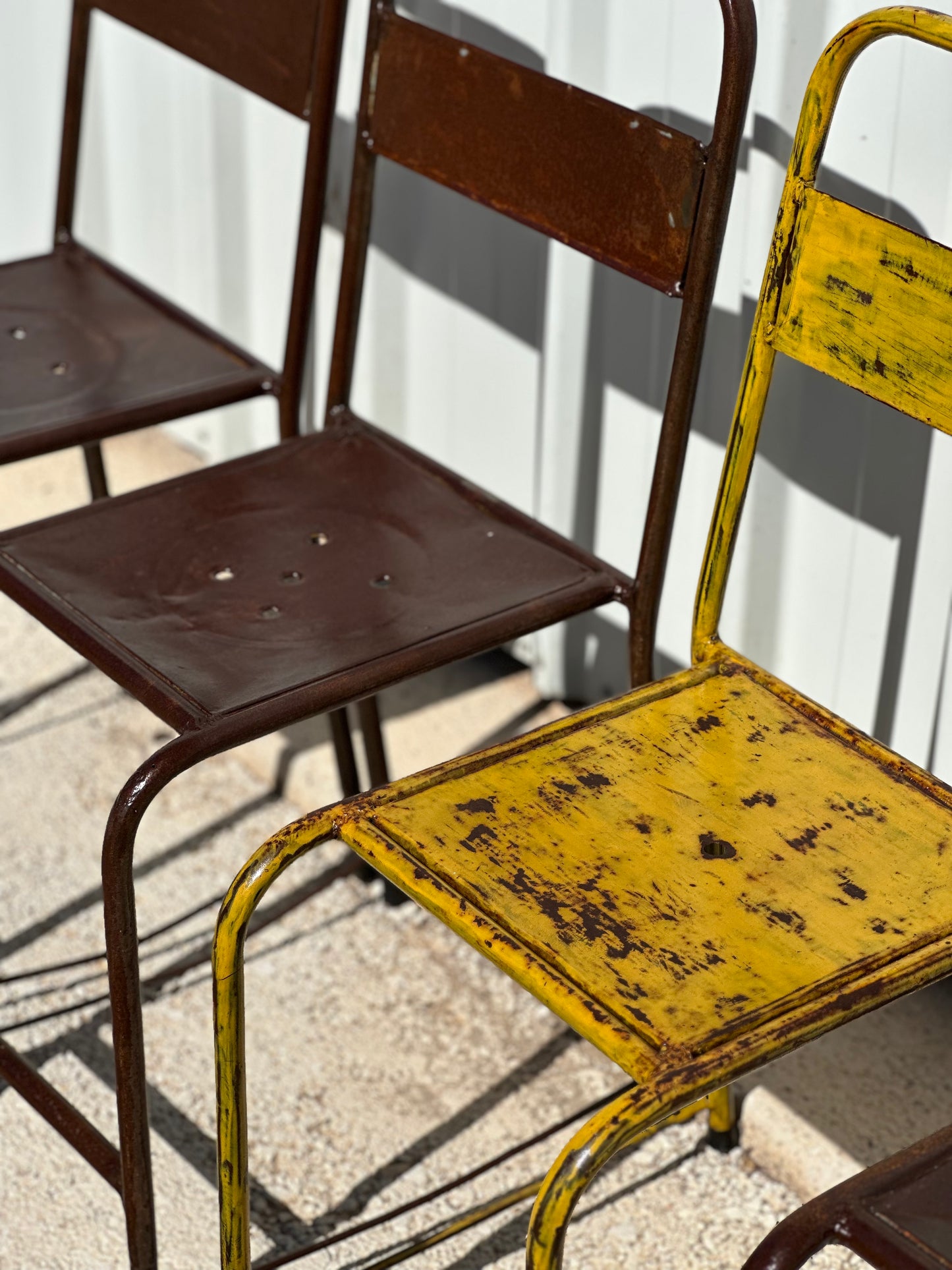 4 chaises d'atelier vintage en métal