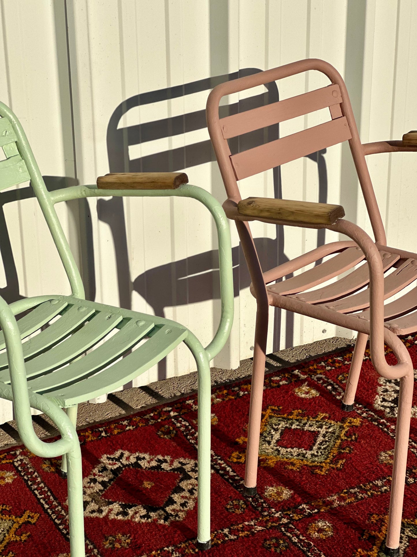 Paire de fauteuils TOLIX