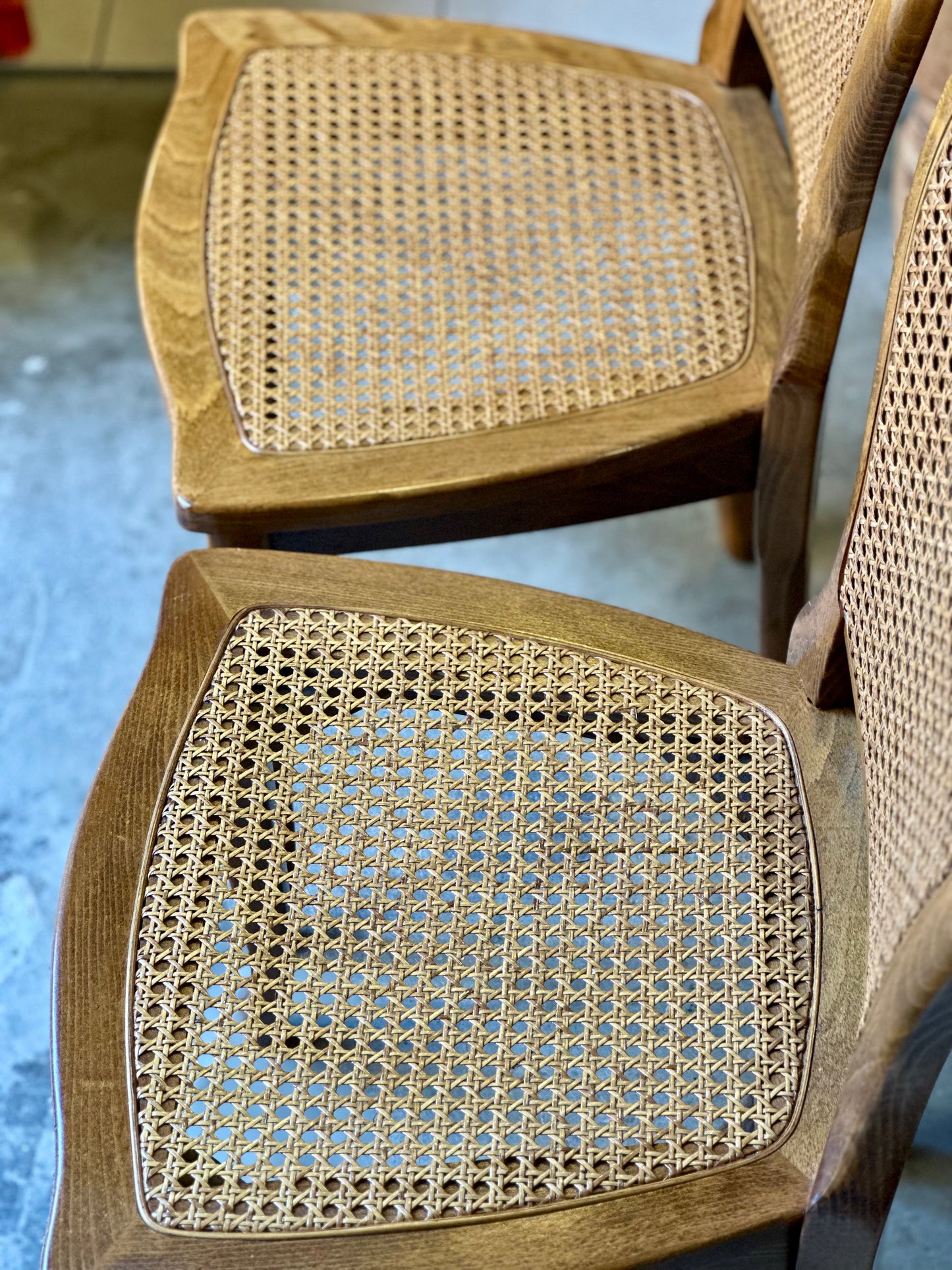 Chaises cannées vintage années 70-80