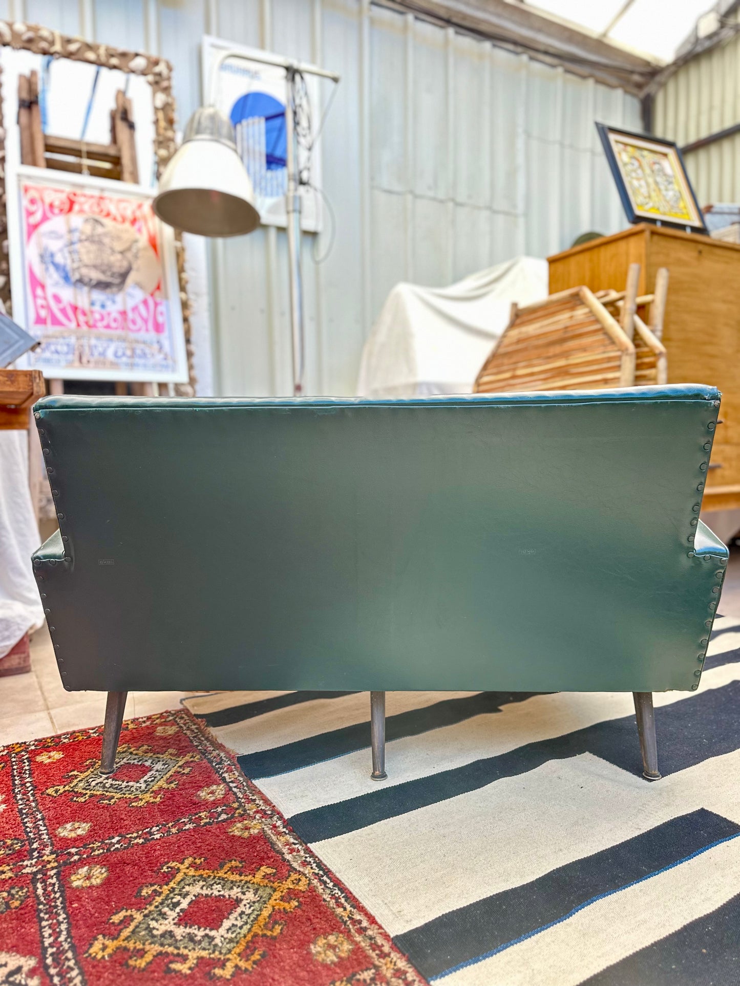 Canapé en Skaï années 60