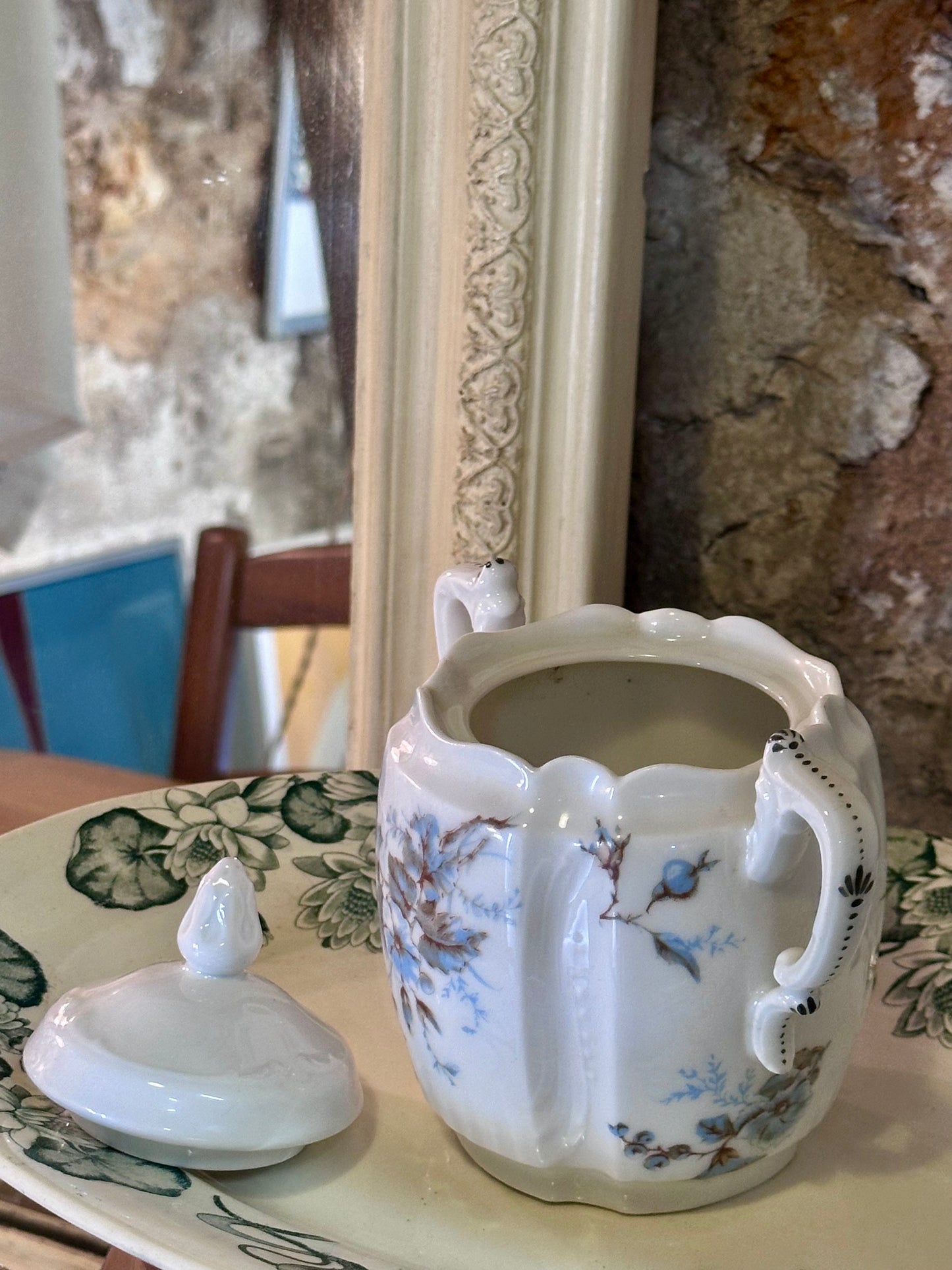 Sucrier en porcelaine de Limoges