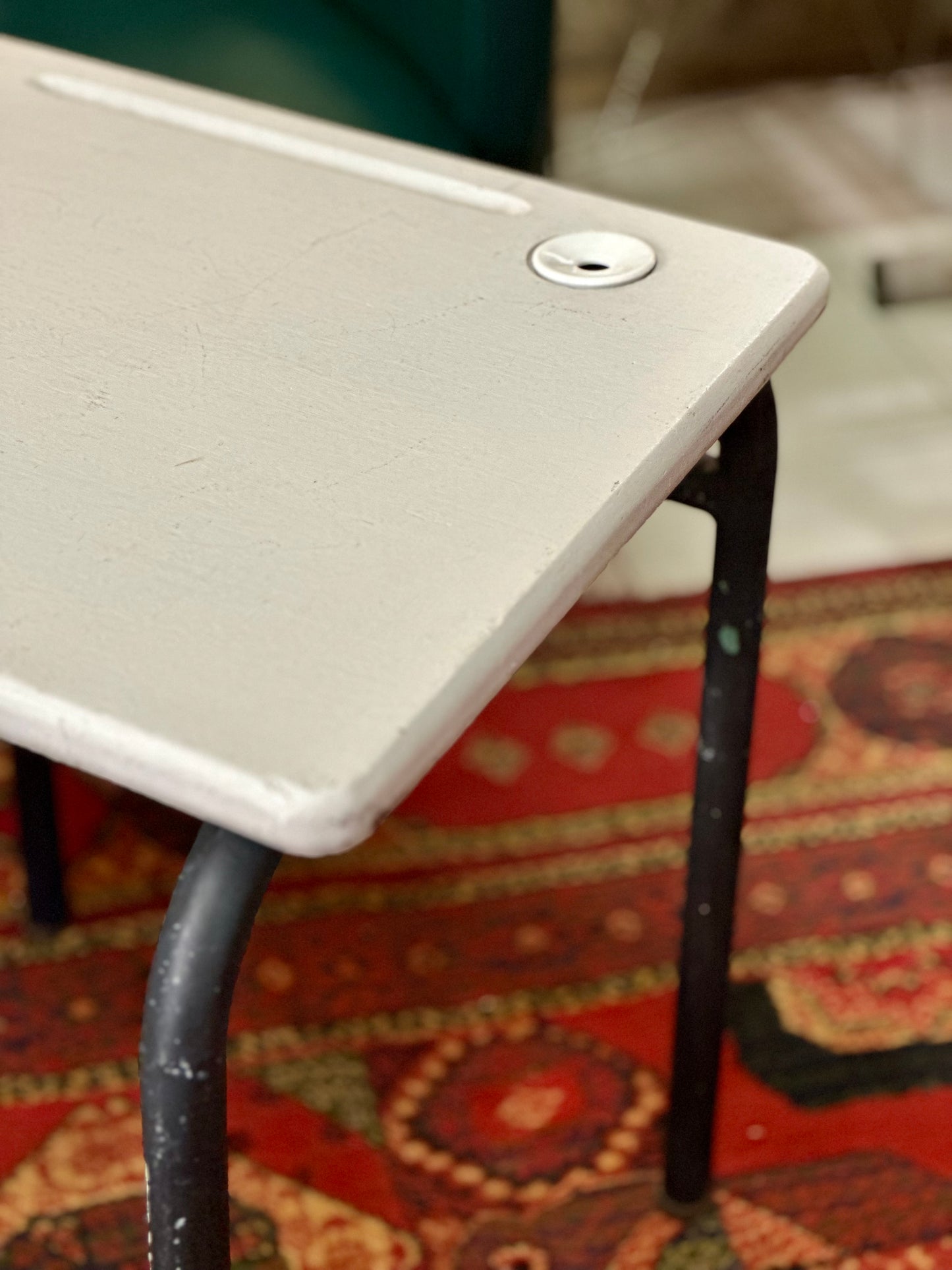 Ensemble bureau et fauteuil par Jacques Hitier