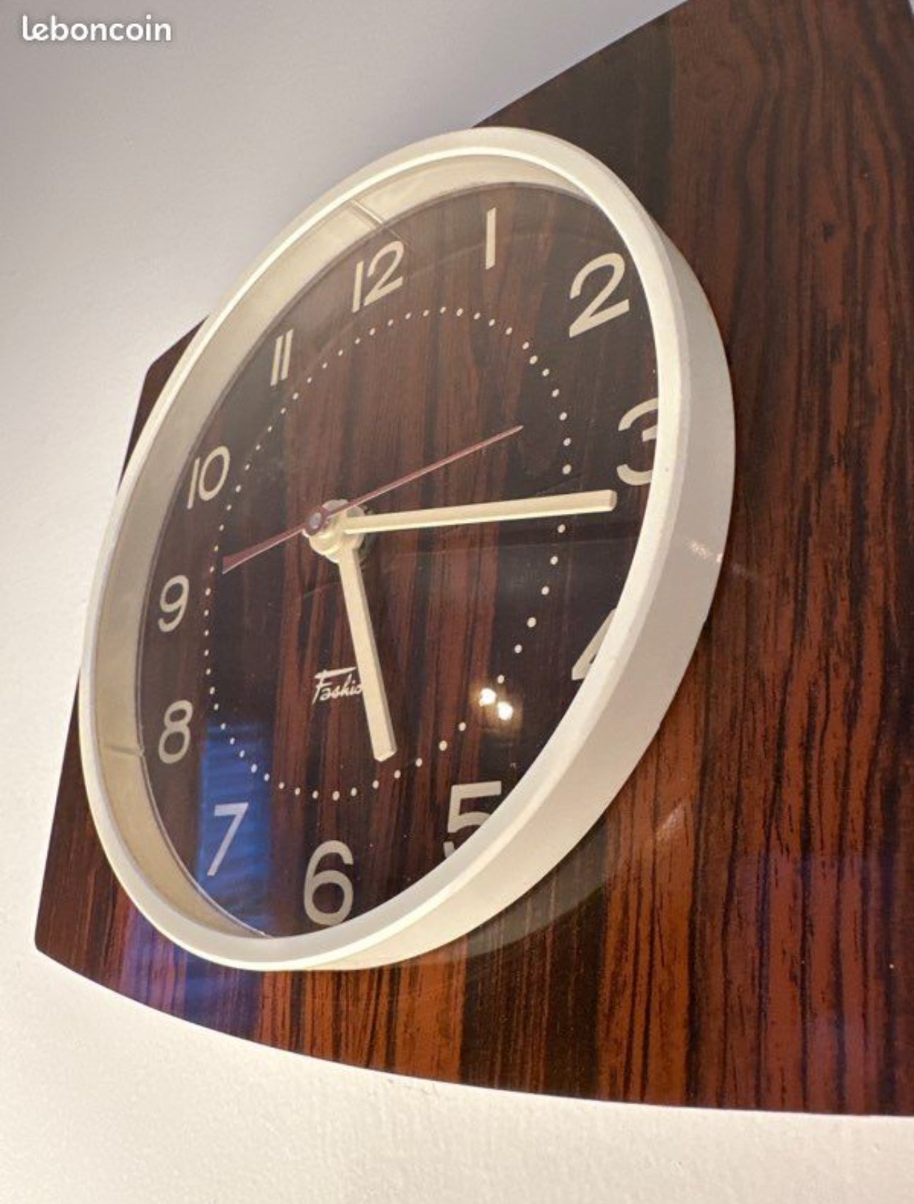 Pendule en formica vintage
