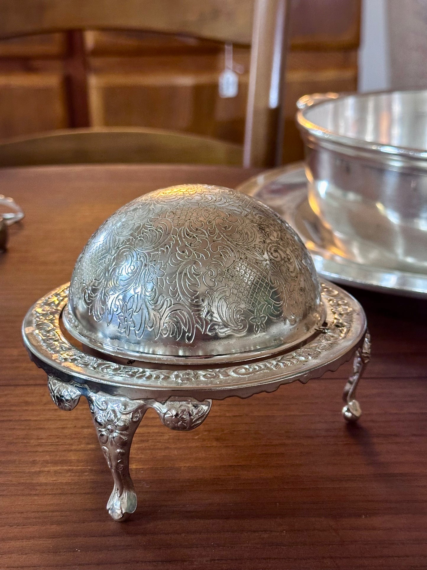 Serviteur à caviar en métal argenté