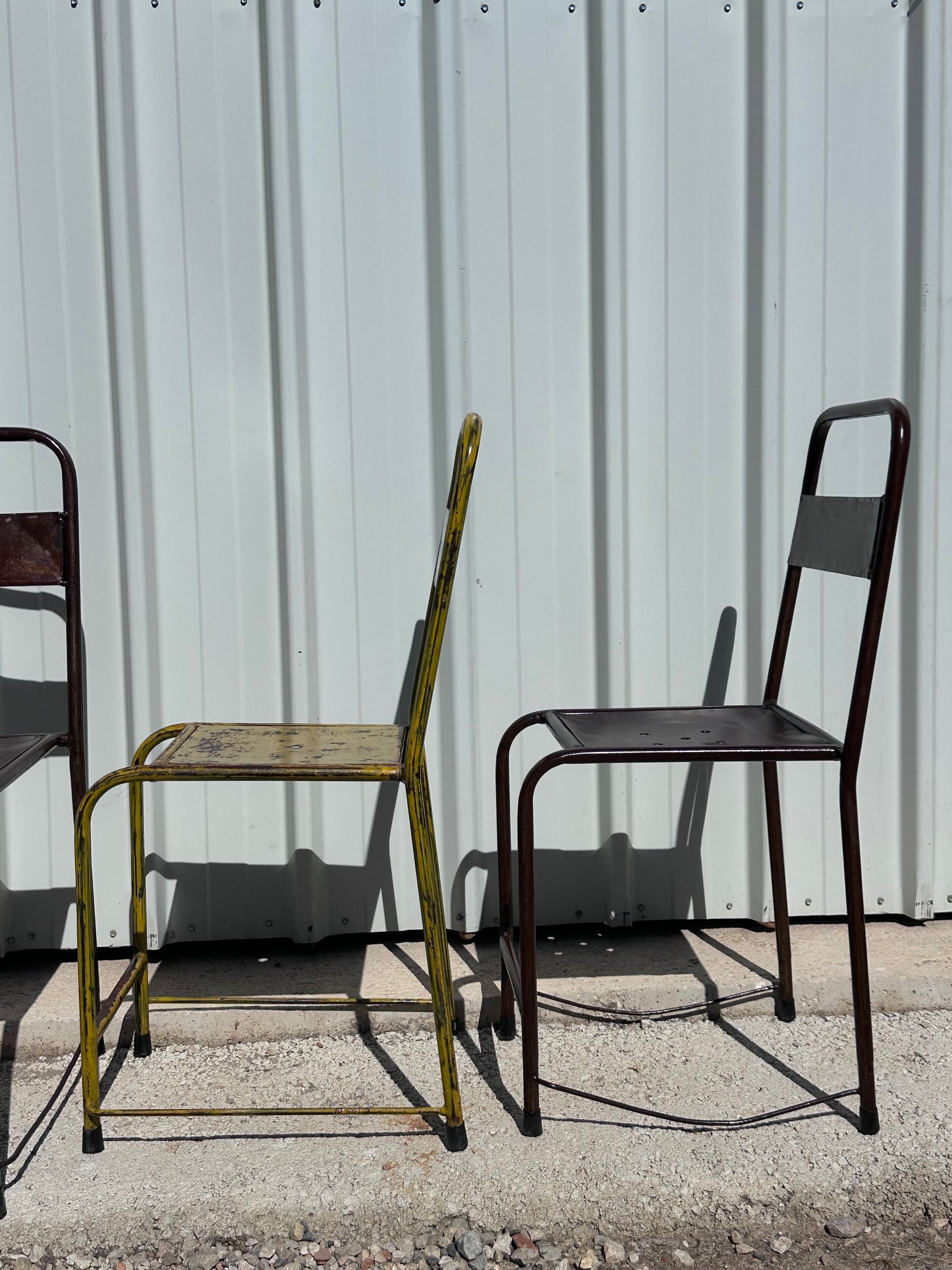 4 chaises d'atelier vintage en métal