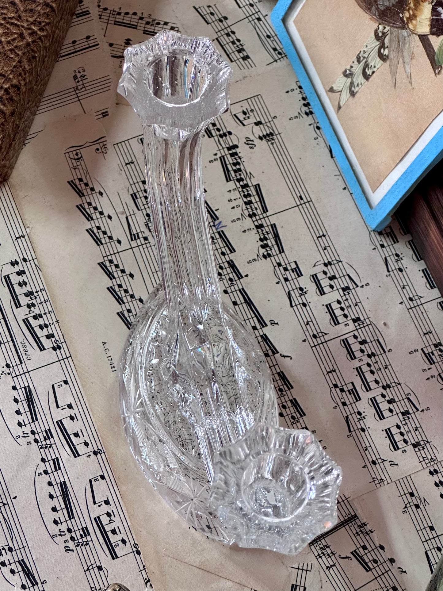Chandelier en verre ciselé