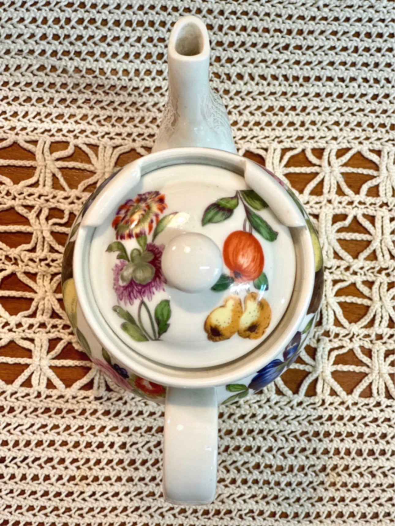 Théière porcelaine de Paris