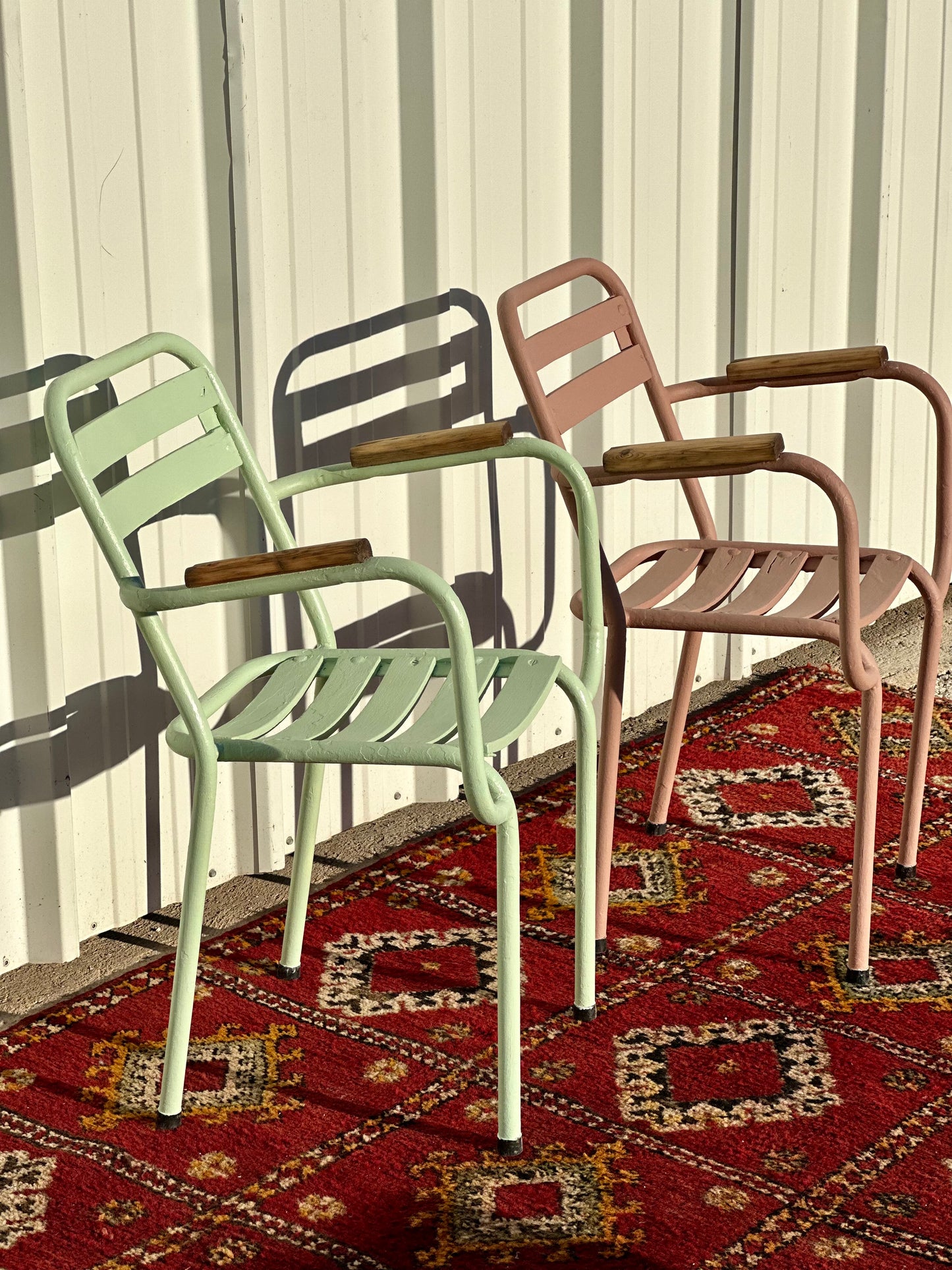 Paire de fauteuils TOLIX