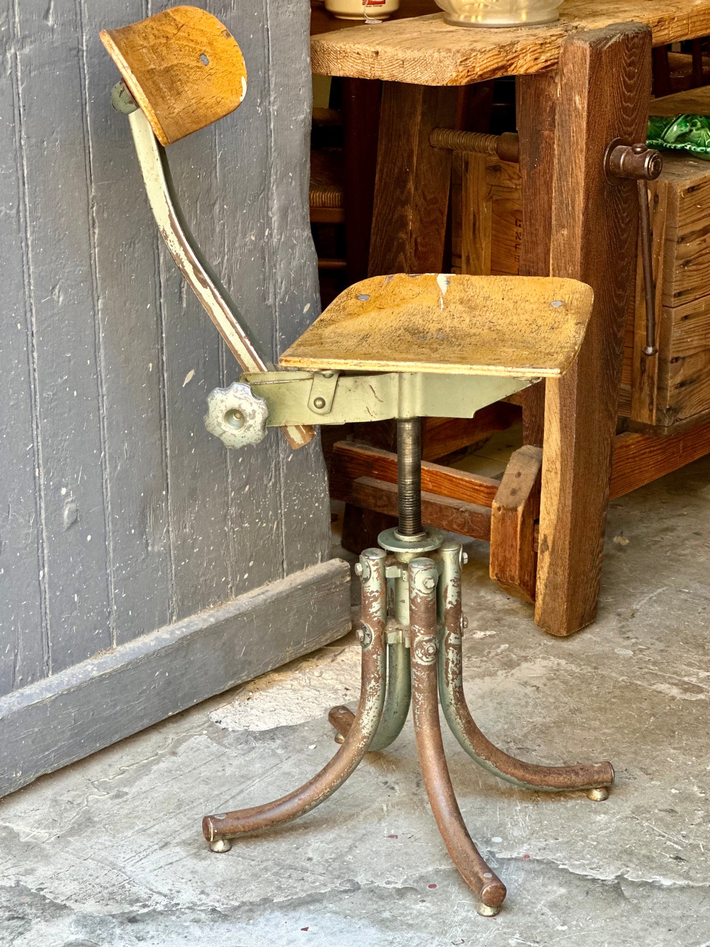 Chaise d’atelier Bienaise
