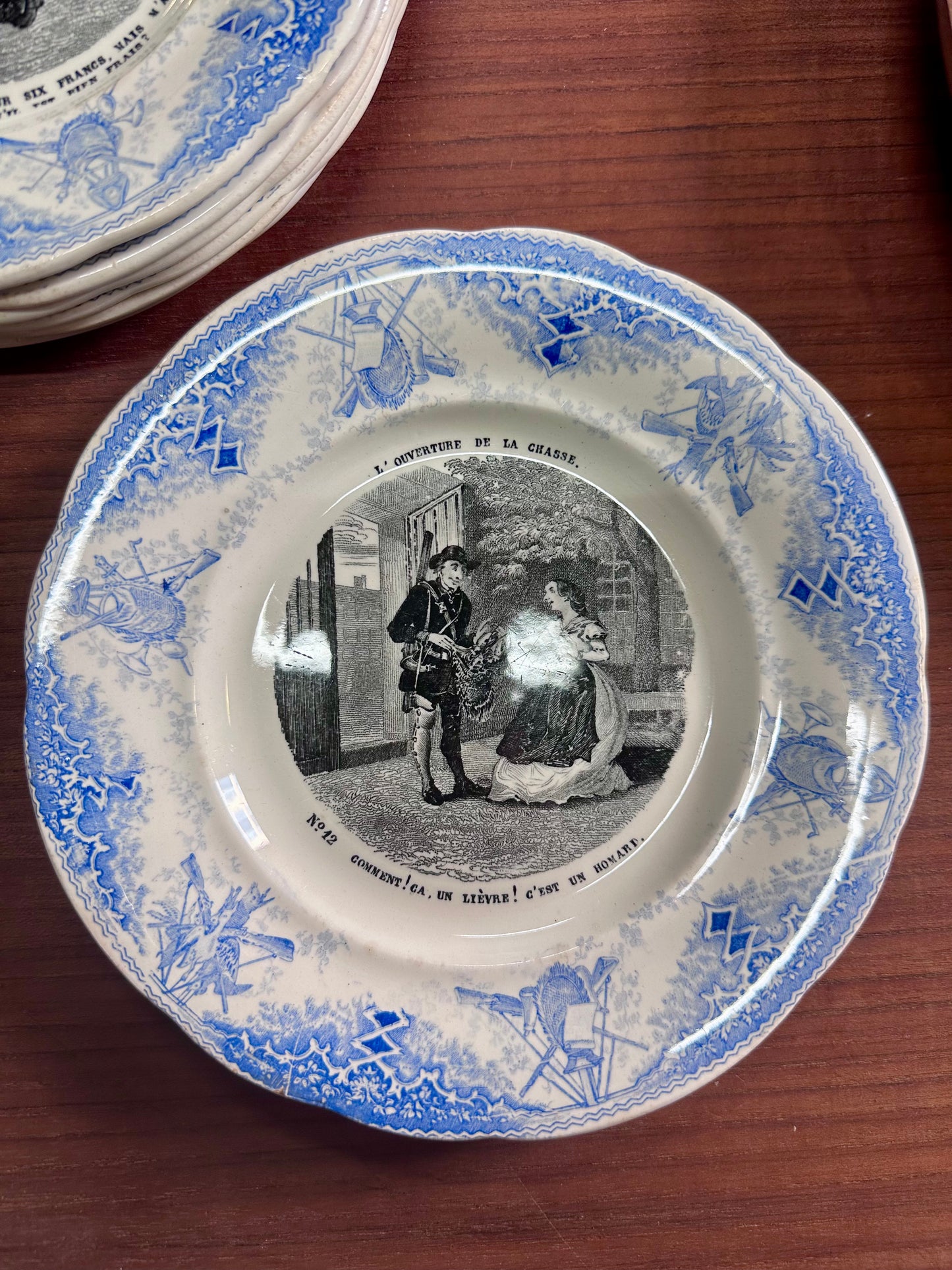 Série de 7 assiettes Creil et Montereau L'ouverture de la chasse