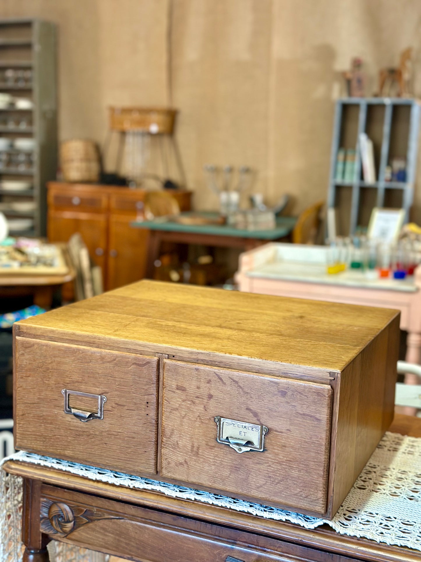Petit meuble de métier d'atelier