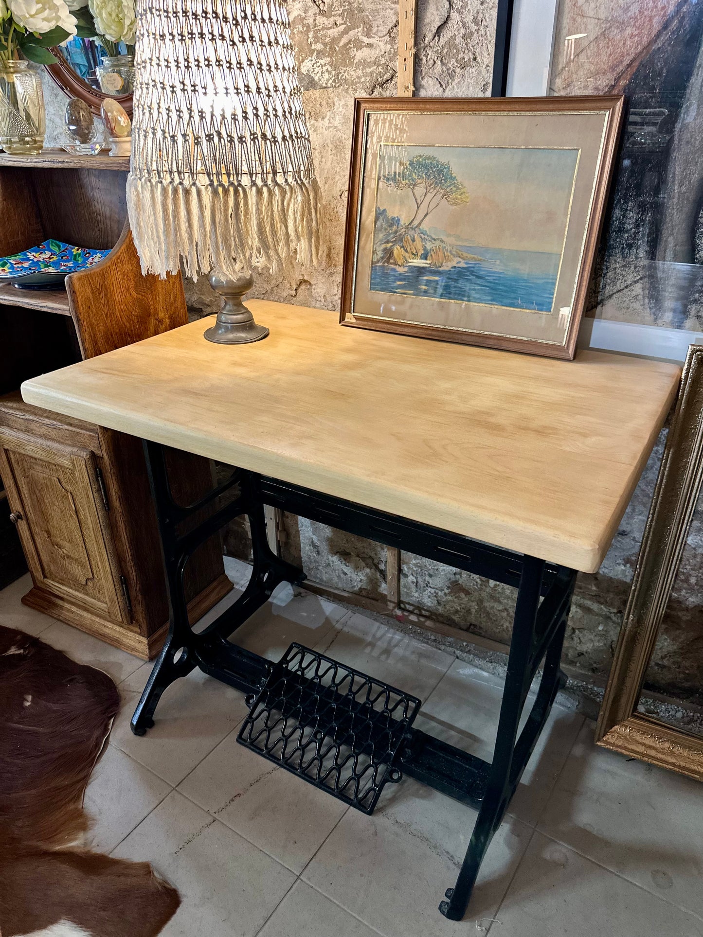 Table piètement machine à coudre