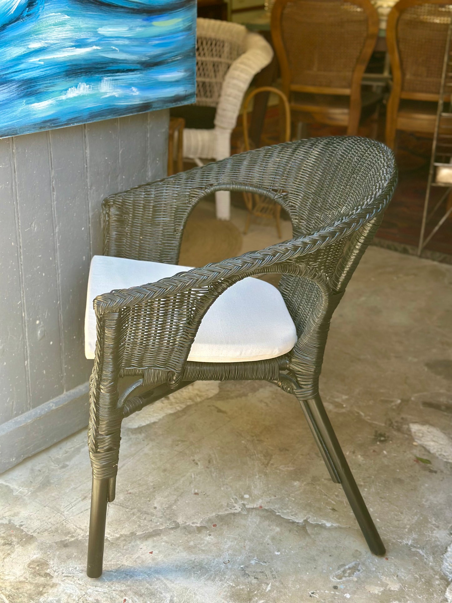 Fauteuil en rotin noir