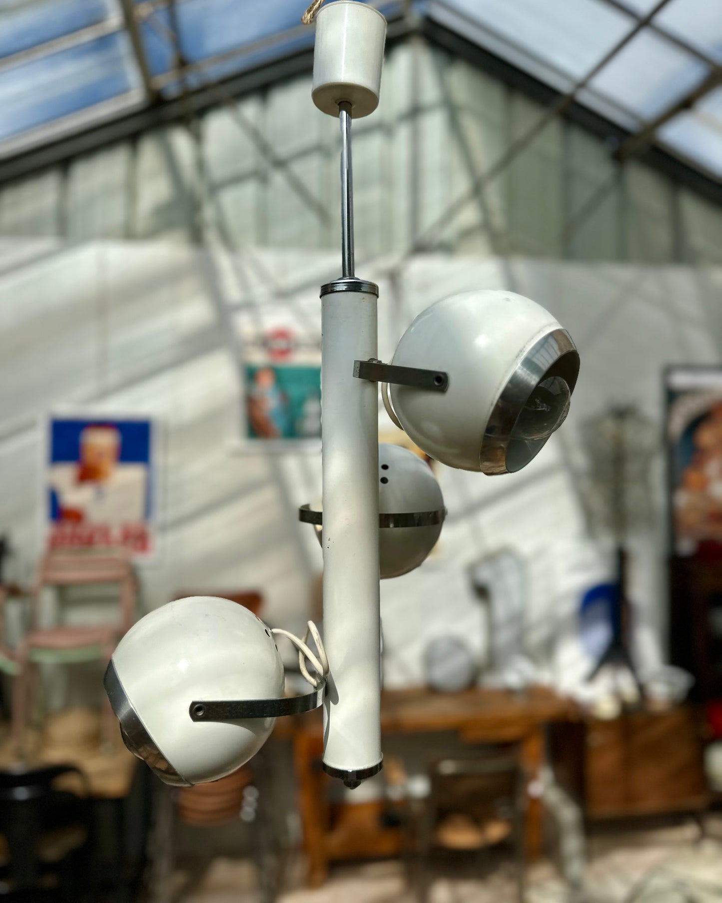 Suspension Eye-Ball années 70