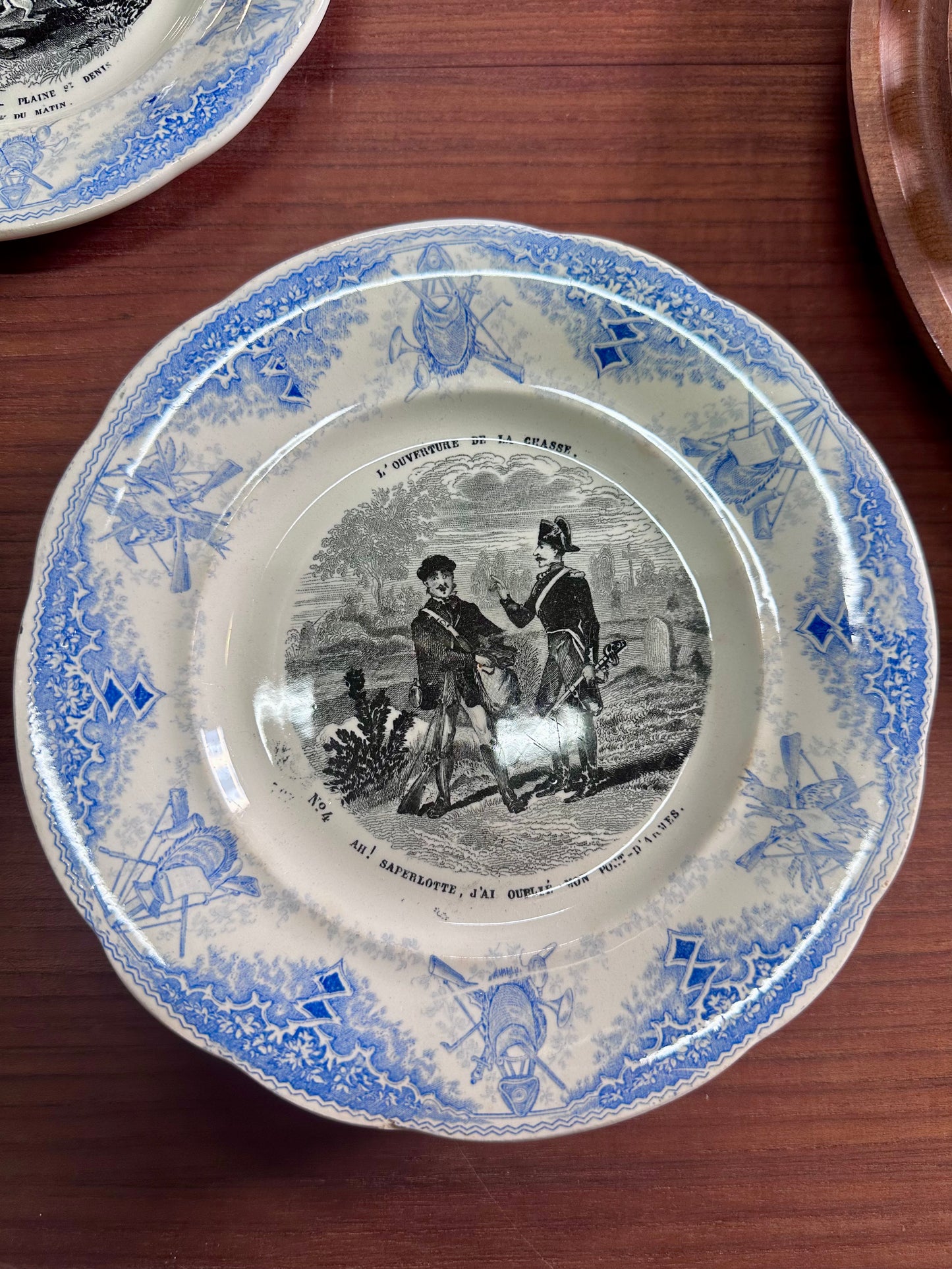Série de 7 assiettes Creil et Montereau L'ouverture de la chasse
