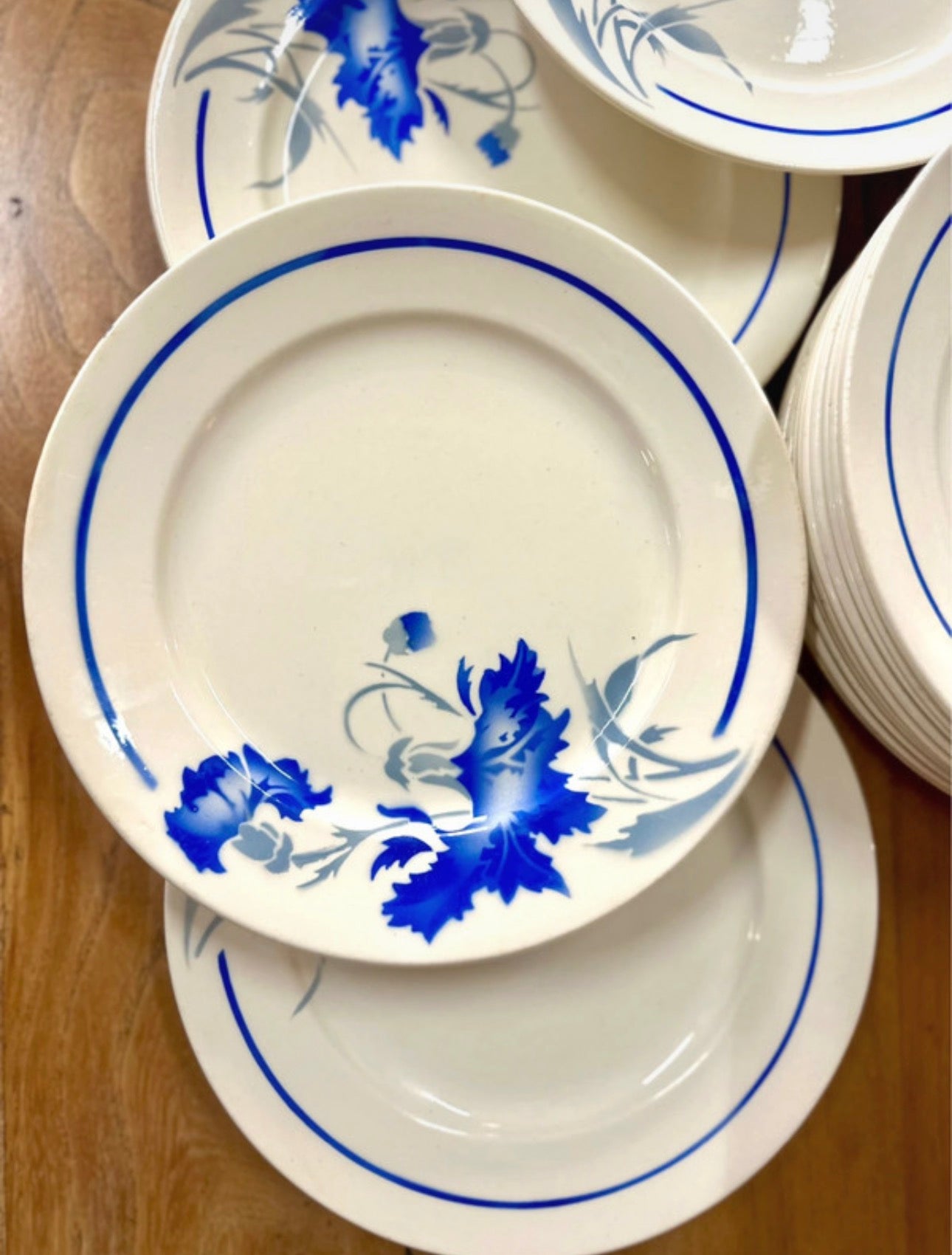 16 assiettes plates Luneville