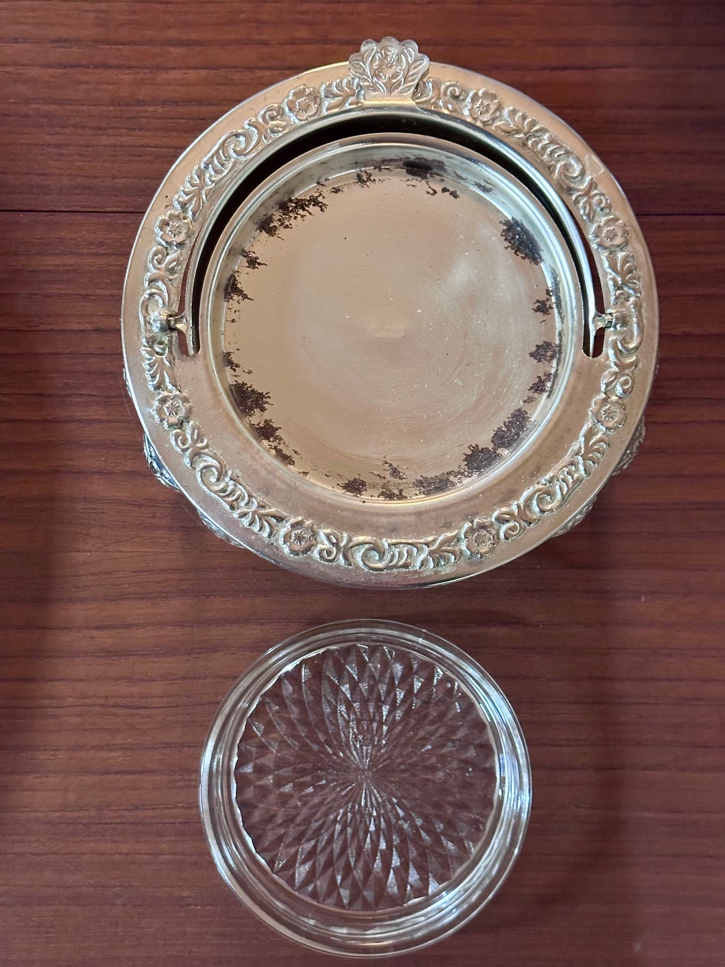Serviteur à caviar en métal argenté