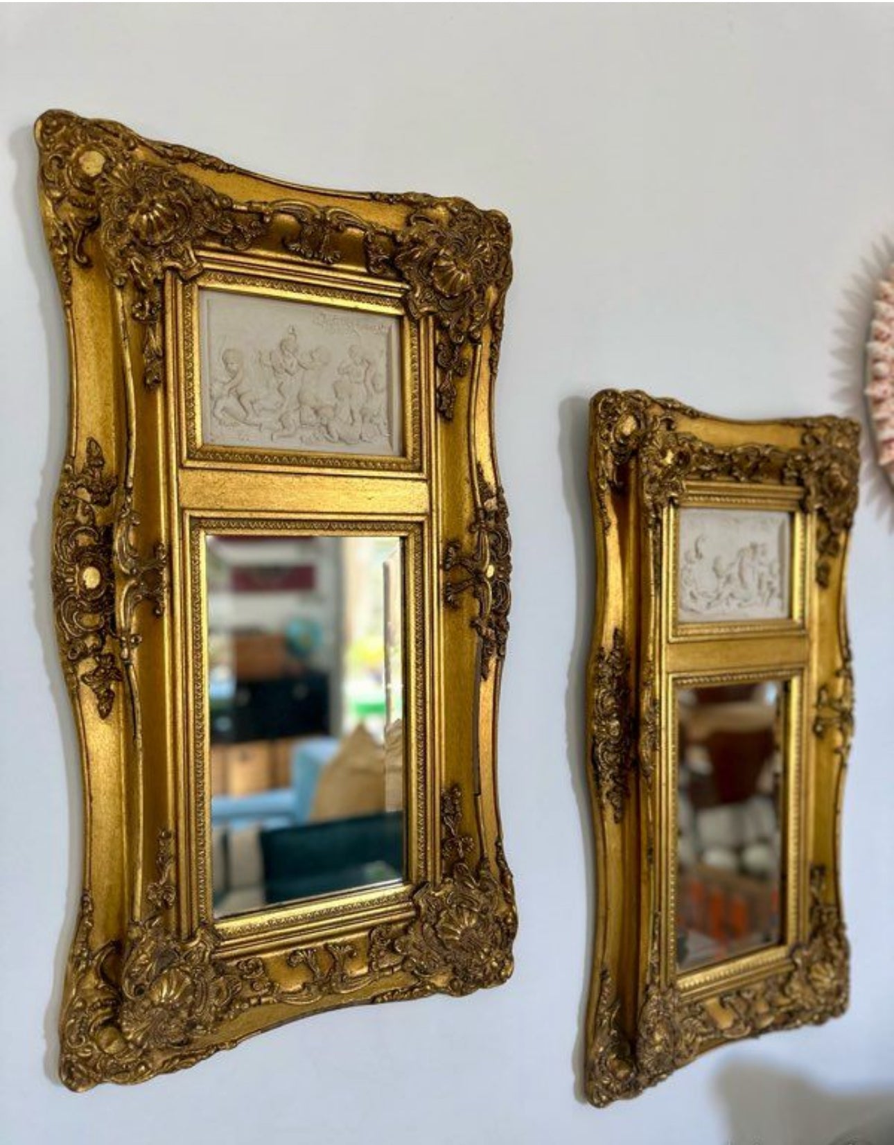 Paire de miroirs biseautés trumeaux