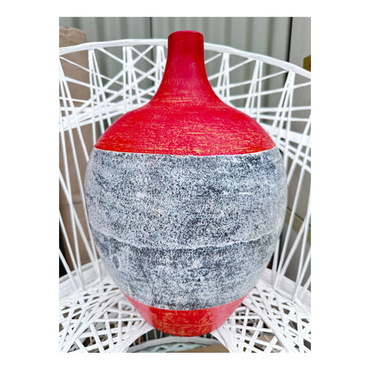 Poterie en lave rouge & grise
