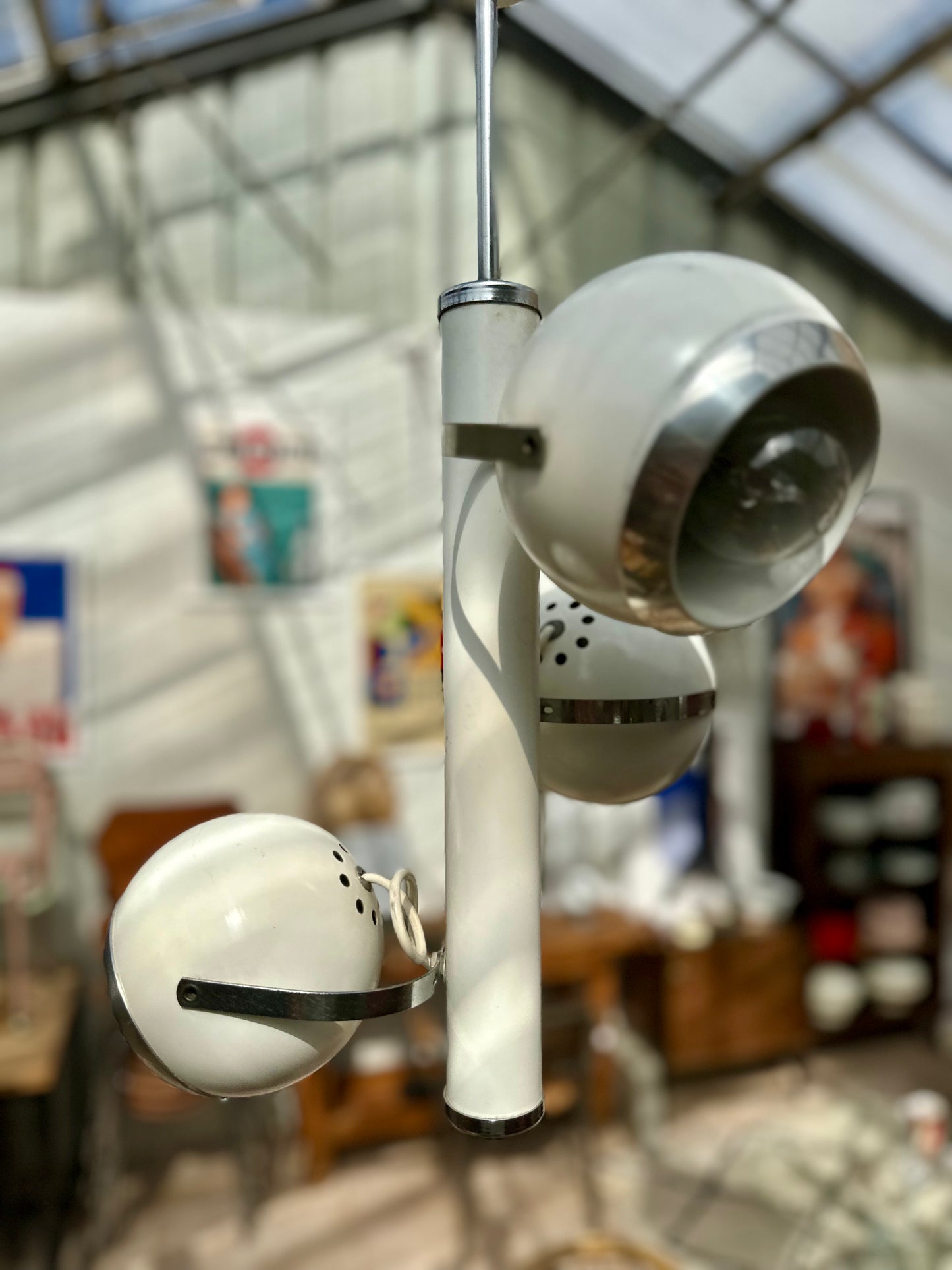 Suspension Eye-Ball années 70