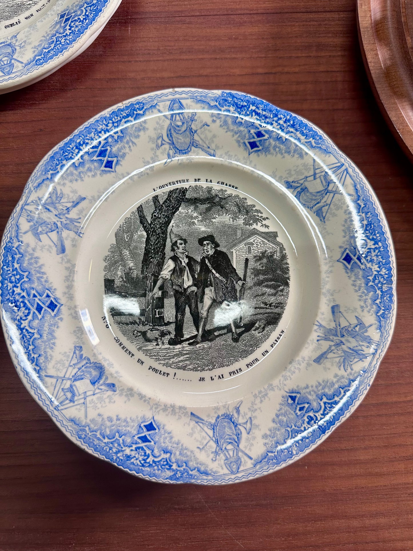 Série de 7 assiettes Creil et Montereau L'ouverture de la chasse