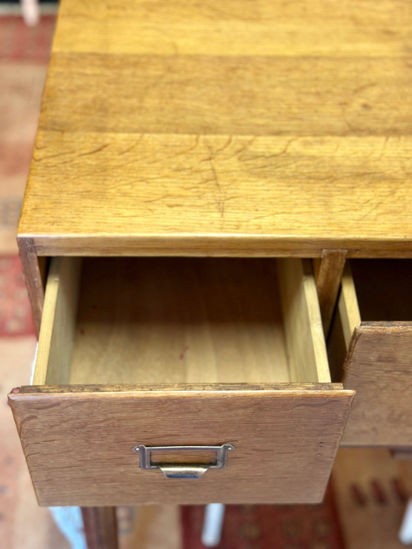 Petit meuble de métier d'atelier