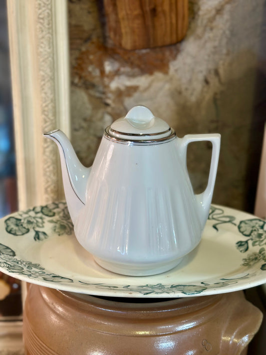 Cafetière en porcelaine