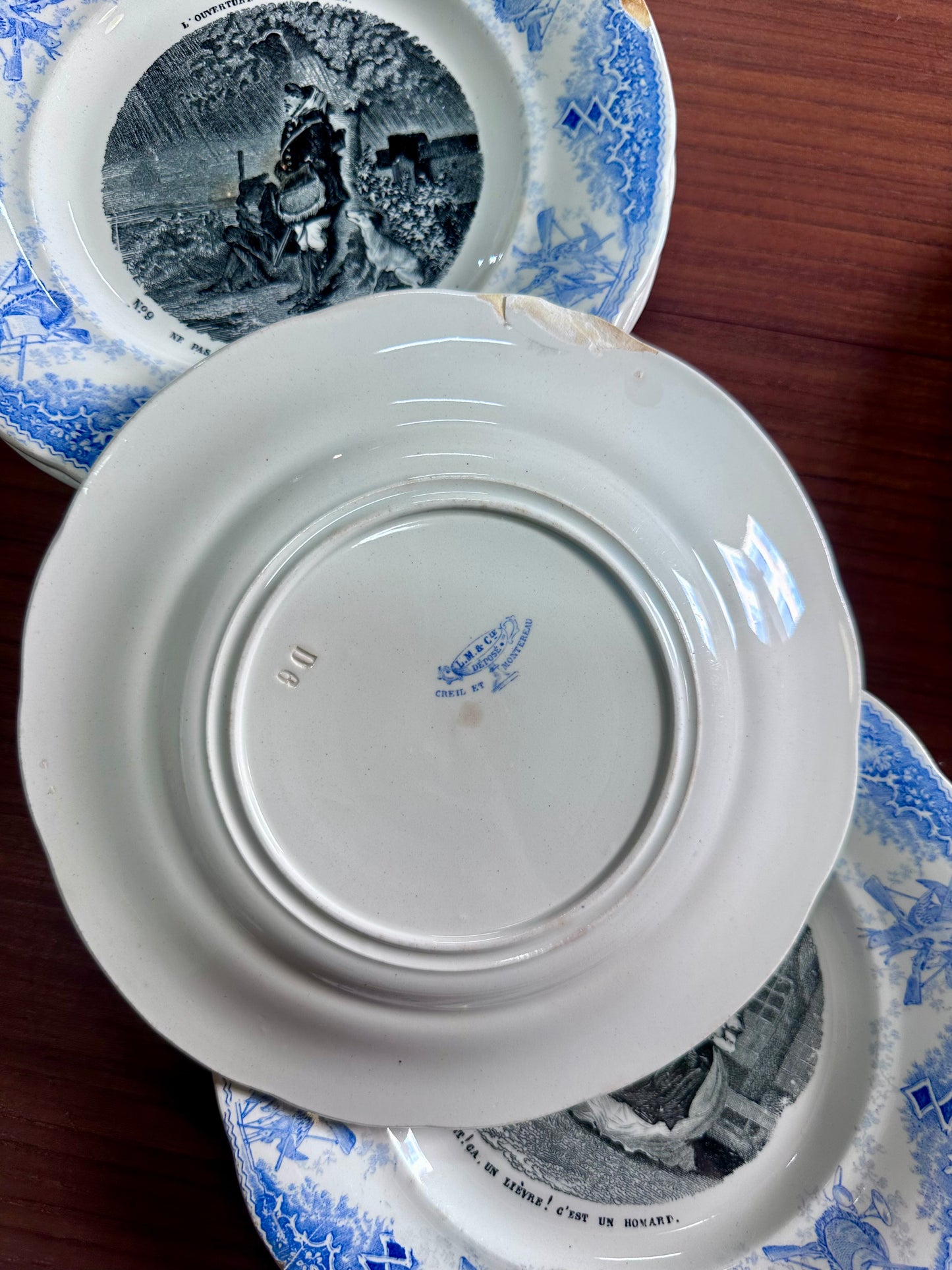 Série de 7 assiettes Creil et Montereau L'ouverture de la chasse