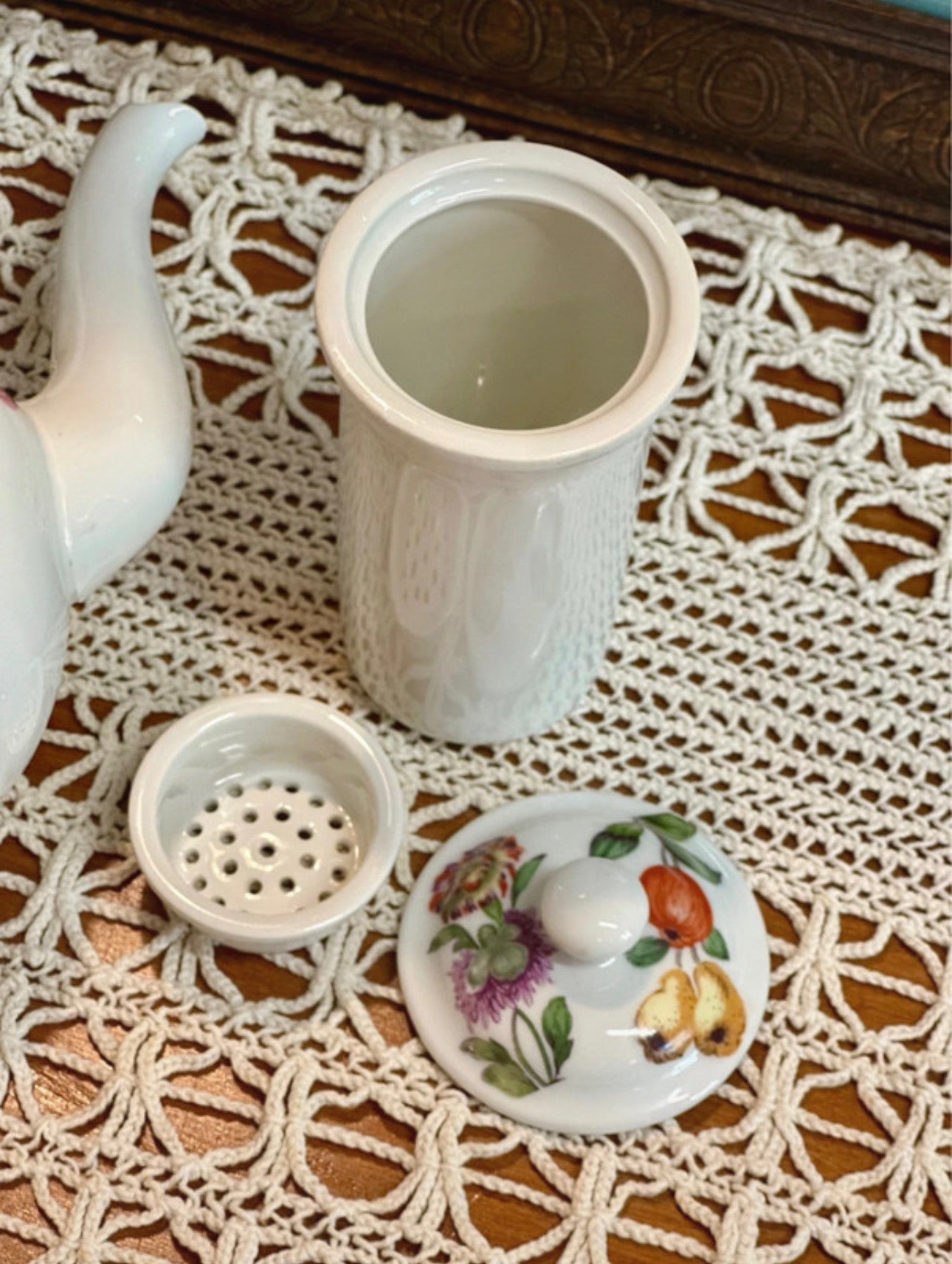 Théière porcelaine de Paris