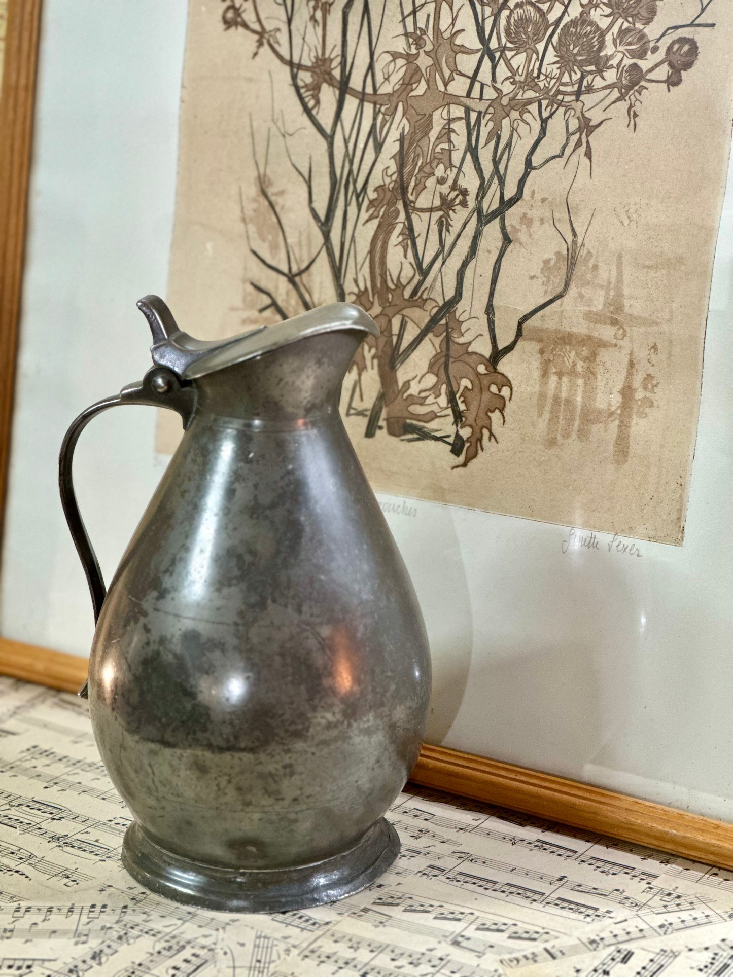 Pichet en étain