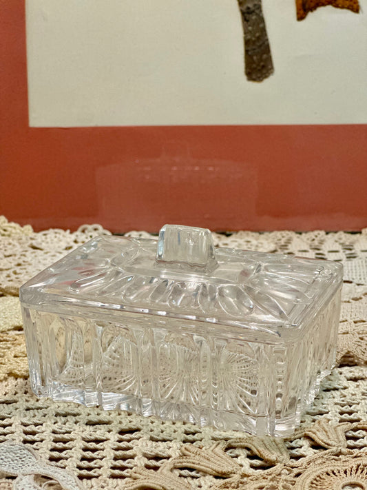 Boite à bijoux en verre moulé