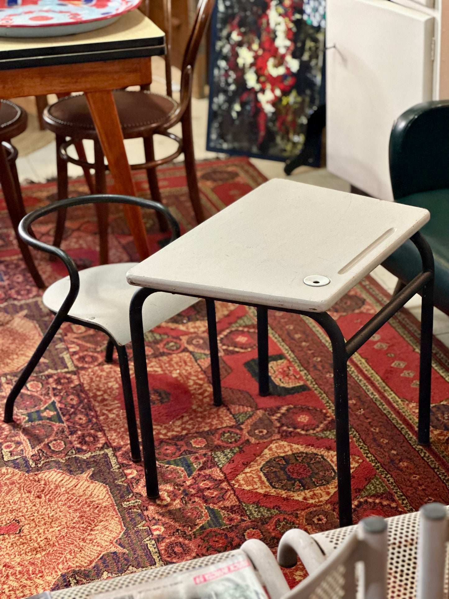 Ensemble bureau et fauteuil par Jacques Hitier
