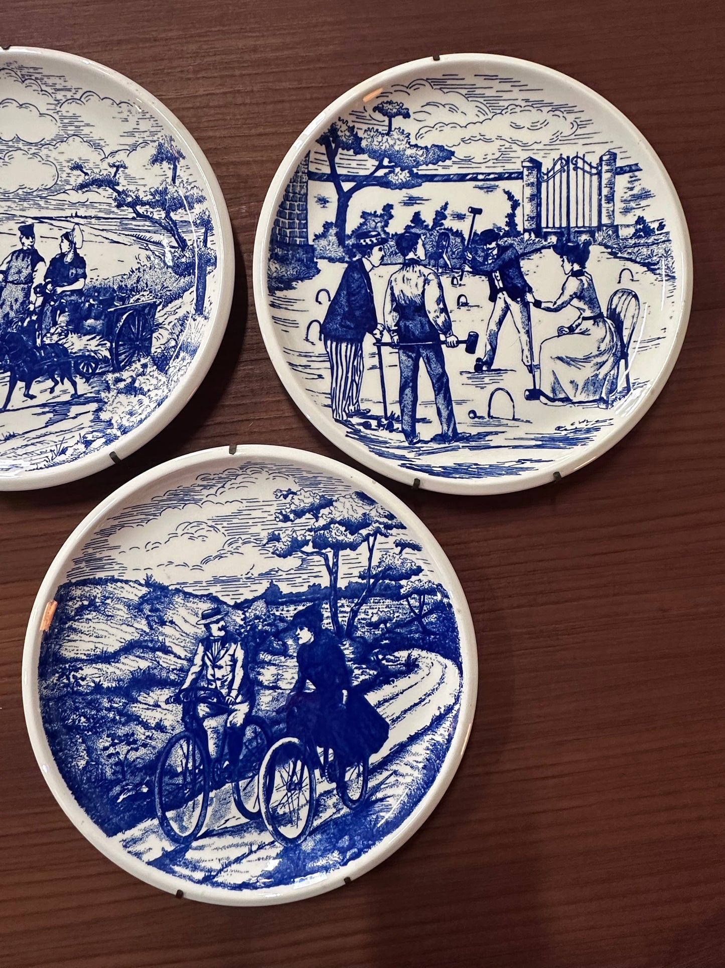 Assiette décorative Boch Manufacture Royale Belge La Louvière