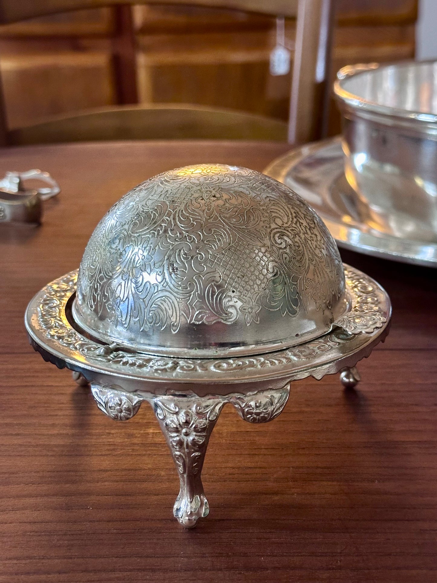 Serviteur à caviar en métal argenté